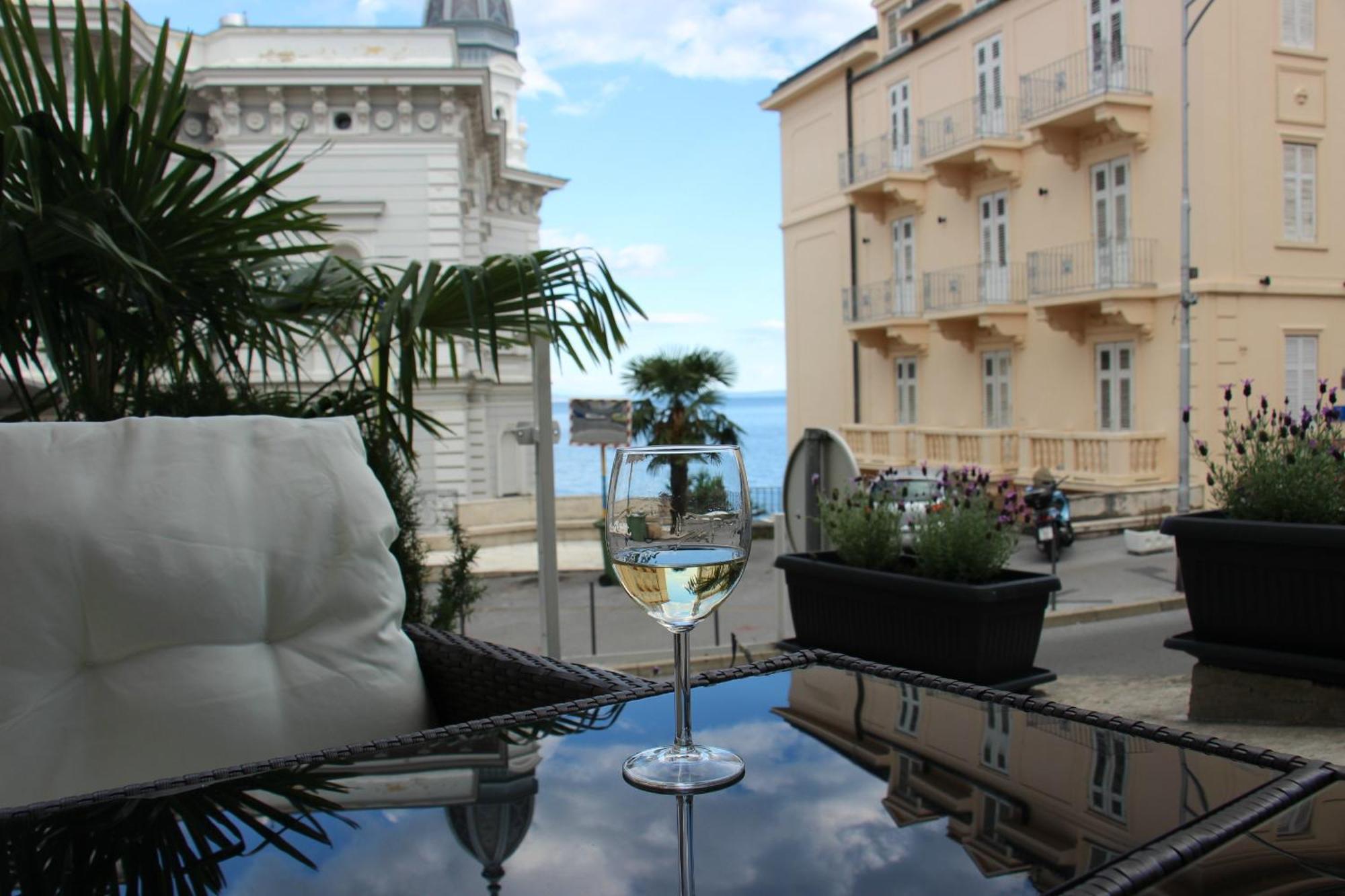 Superior Seaview Apartment 오파티아 외부 사진